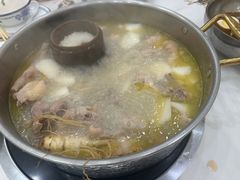 -朴小妹人参鸡汤火锅(长白山万达店)