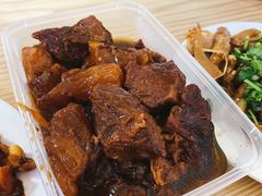 炖牛肉-王三姑牛肉饼