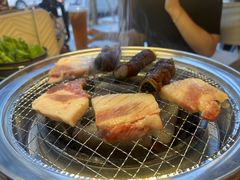 -叽叽扎扎烤肉场(生态城万达店)
