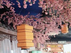 -荷塘秋月·本帮江浙菜(国权路店)