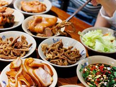 -红猪卤肉饭(大西洋美食城店)
