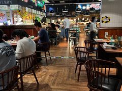 -亚马逊环球美食百汇(新城吾悦广场店)