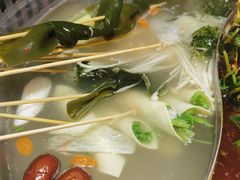 -宏姐串串香(宏伟路店)