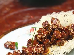 -万重锦·人文川菜馆(骡马市店)