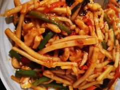 -西部马华清真兰州牛肉面·烧烤夜市(关东店)