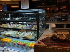 面包甜点陈列柜-天诚丽筠酒店-西餐厅