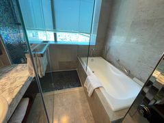 -上海龙之梦万丽酒店