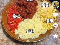 -胖大姐黄辣丁鱼庄(新津店)