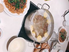 正宗潮汕牛肉火锅-潮泰牛肉火锅 · 创于1992年(车公庙店)