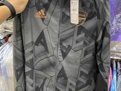 -SFALO 飛龍球衣專門店旺角店