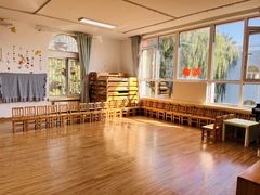 -红黄蓝幼儿园(颐东苑店)