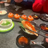 啊！究竟是哪家寿司店呀[色][色]