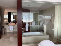 -广州白云机场雅高铂尔曼大酒店
