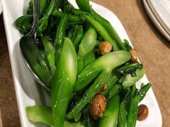 蒜蓉炒芥兰-岭南小馆