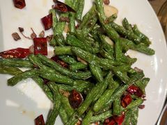 -耶里夏丽·新疆菜(田林东路店)