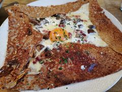 鸡蛋蘑菇熏肉荞麦可丽饼-RAC BAR(安福路店)