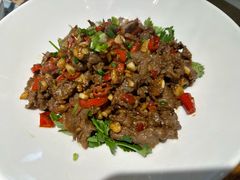 -黄泥岗·地道湖北菜(奥特莱斯店)