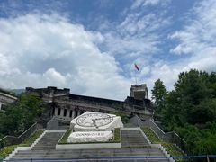 -四川汶川特大地震漩口中学遗址