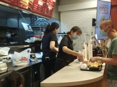 -The Habit Burger Grill 哈比特汉堡(爱琴海店)