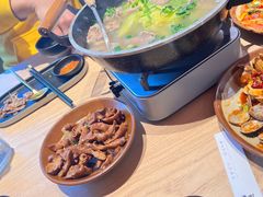 -川堂风·跷脚牛肉·乐山爆炒(宝山日月光店)