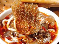 -炉小二铜锅牛蛙•川湘菜(三里屯店)