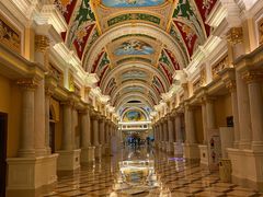 -重庆长寿碧桂园凤悦凤凰酒店