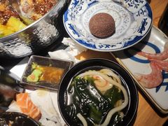 -枝魯枝魯自助料理