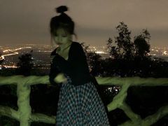 -鬼笑石后山停车场