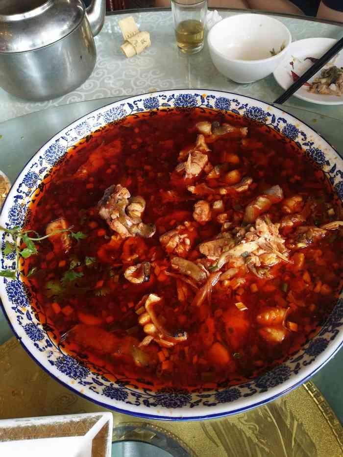 玉垒锦绣酒楼(南桥店)-"都江堰南桥旁边的一条长廊,都是这家店,特.