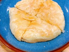 现烤鲜花饼-麦麦山云南菜(复地活力城店)