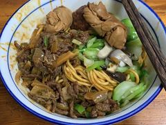 -梅溪·小伙子干挑面(安吉总店)