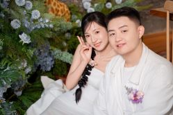 -MAO亲爱的猫婚纱摄影工作室