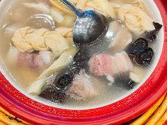 -侬佳蒸菜馆(听潮店)