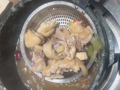 -蘑界·野生菌火锅(深业上城店)