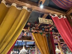 -老牌坊云南鱼豆花火锅(爱建店)