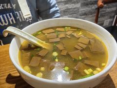 -黄阿姨锅贴大王(万航渡路店)