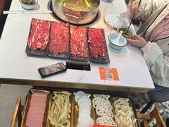 -刘少华贵州小黄牛·鲜牛肉火锅(总店)