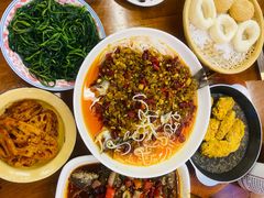 -堂瓦里·33年传统赣菜(第一街区店)