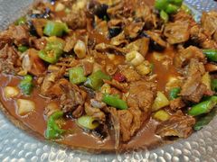 -俭寨大盘鸡·手抓肉·烧烤新疆菜(乌苏路店)
