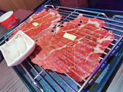 铺天盖地火牛寿司（2枚）-仙隐小鹿中華の日料(荣民龙首广场店)