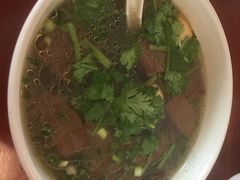 -佬钱湾仔(衣裳街店)