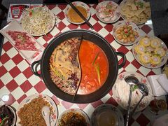 -赵美丽重庆火锅(西安直营总店)