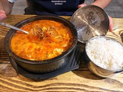 辣牛肉汤-吴草鸡爪오초닭발韩食堂(融恒盈嘉中心店)
