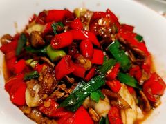 小炒黄牛肉-龚兴城鱼羊吉·家传湖北菜(苗栗路总店)