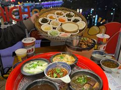 -包整·丝娃娃(一览甲秀楼风景店)