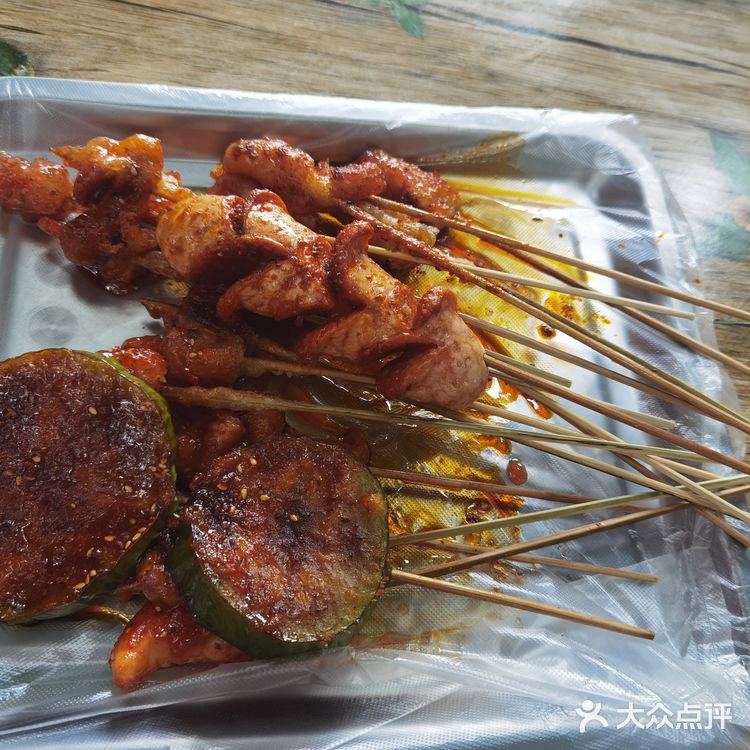集贤炸串小神店