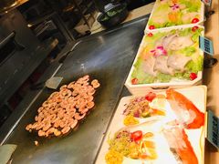 -火宴山海鲜自助火锅(新世界店)