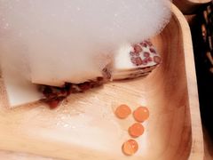 泡沫椰奶红豆糕-雀舞云南菜(天津天河城购物中心店)