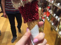 -VENCHI 闻绮(上海佛罗伦萨小镇店)