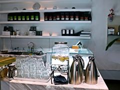 -UNI UNI(环亚凯瑟琳店)